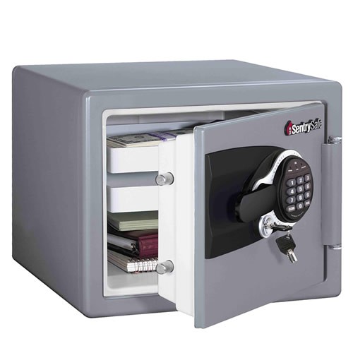 sentrysafe-fire-proof-water-resistant-safe-msw0809-0e2