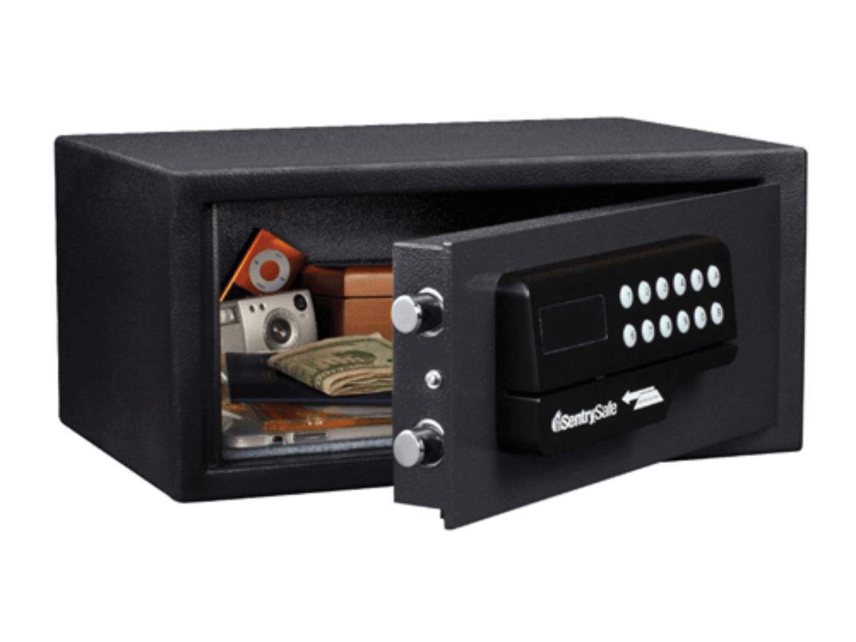 Amazon.co.jp: SENTRY (セントリー) 金庫 家庭用 小型 収納ボックス 鍵付き 3.9L A6 テンキー 床壁 固定可能 ブラック  X014E : 産業・研究開発用品
